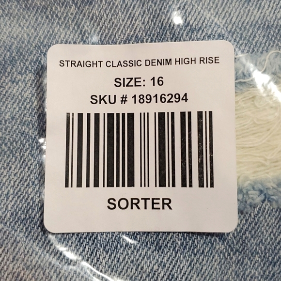 ❤️NWT VINTAGE TORRID JEAN - DESTRUCTED - SEQUIN UNDERLAY - MID RISE - DISTRESSED - Picture 7 of 12